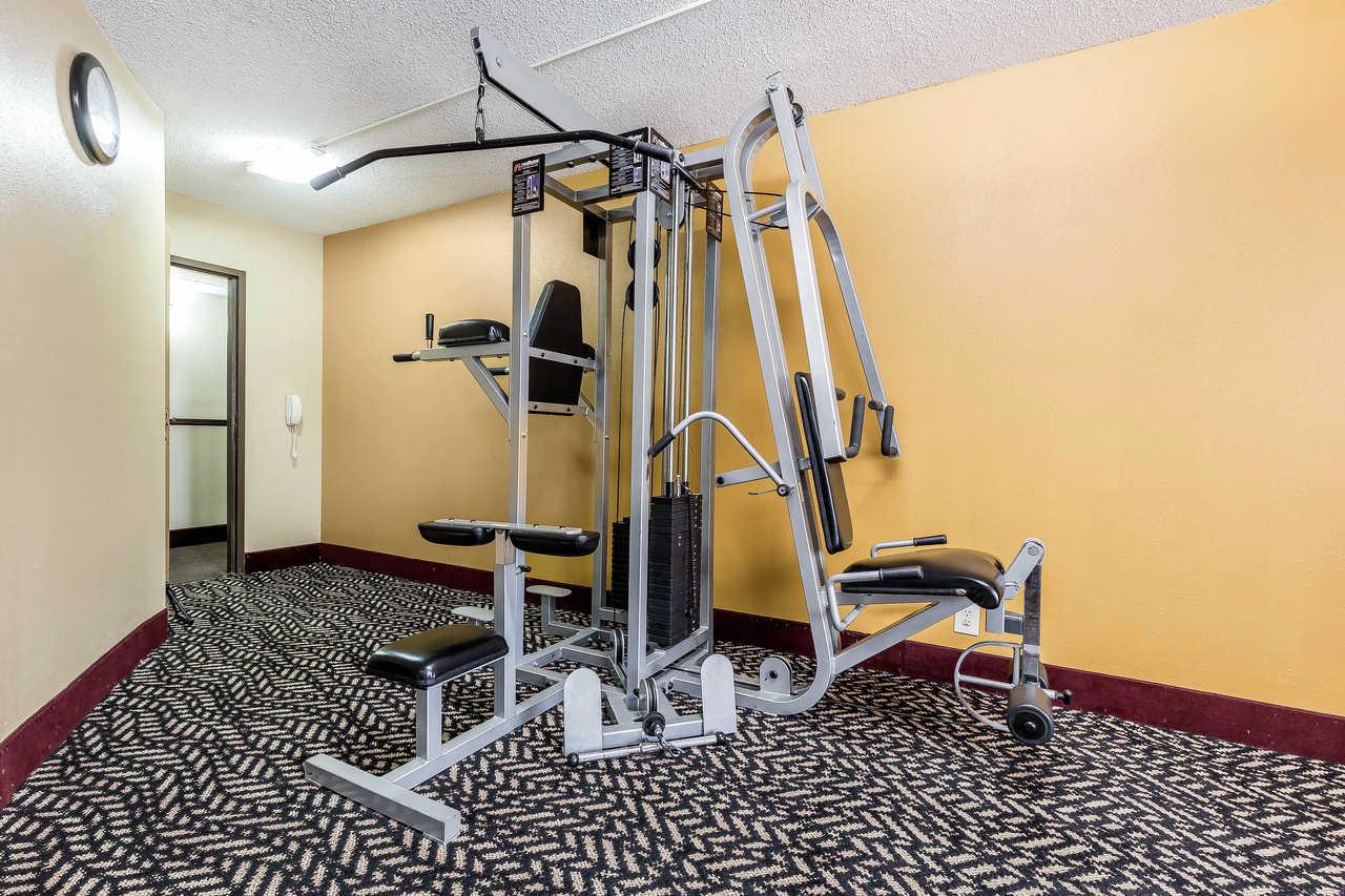 Quality Inn & Suites Bloomington I-55 And I-74 Eksteriør bilde